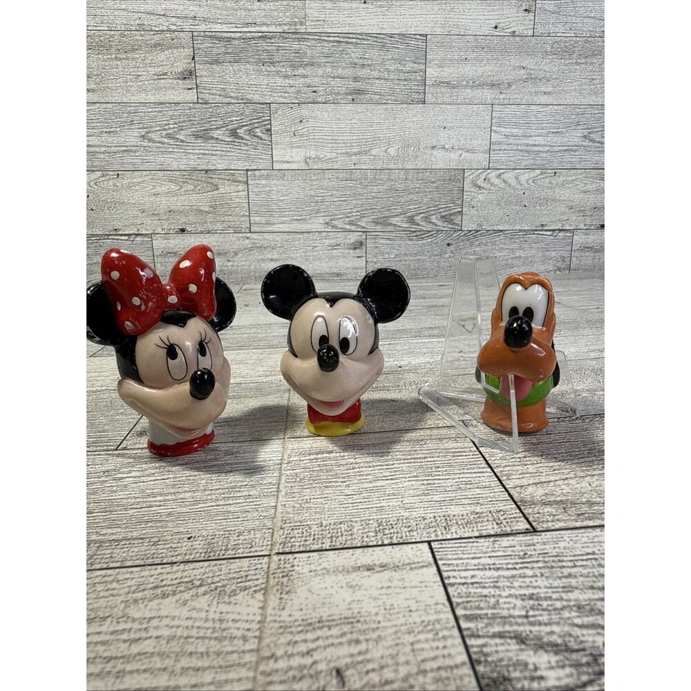 Enesco Disney Mickey & Co. Mickey & Minnie Mouse - Pluto Thimble Collectable